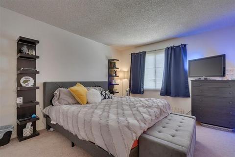 960 E Diamond Dr, Tempe, AZ 85283 photo 9