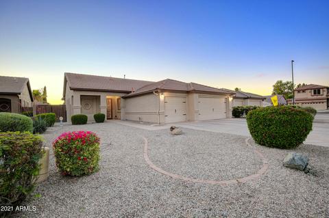 1174 S Penrose Dr, Gilbert, AZ 85296 photo 1
