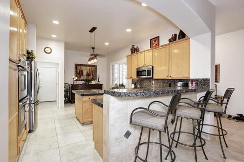 1174 S Penrose Dr, Gilbert, AZ 85296 photo 9