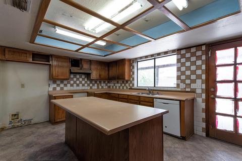 531 E Hackamore St, Mesa, AZ 85203 photo 8