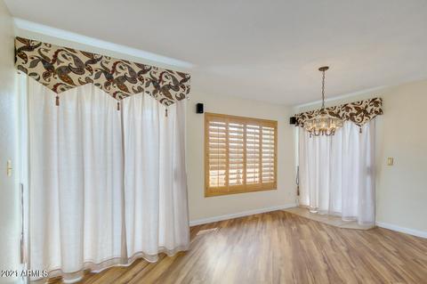 927 E Villa Rita Dr, Phoenix, AZ 85022 photo 8