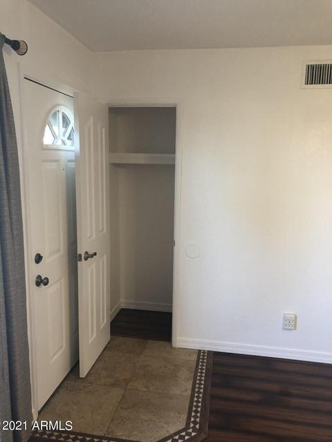 130 E Jacaranda St, Mesa, AZ 85201 photo 8