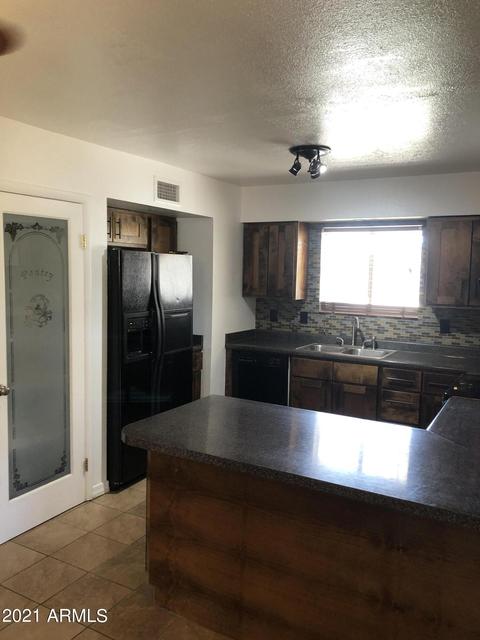 130 E Jacaranda St, Mesa, AZ 85201 photo 11