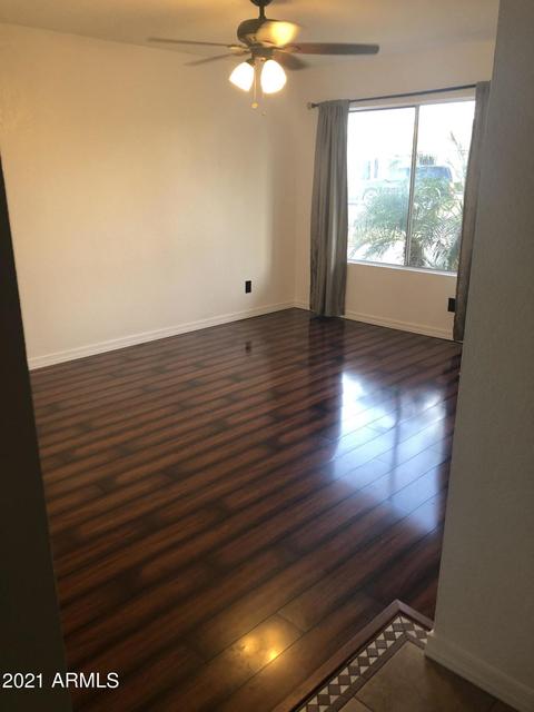 130 E Jacaranda St, Mesa, AZ 85201 photo 4