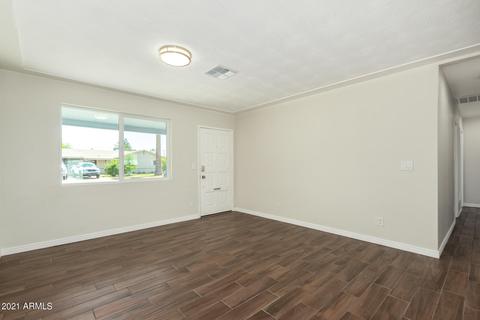 7018 N 22nd Dr, Phoenix, AZ 85021 photo 8