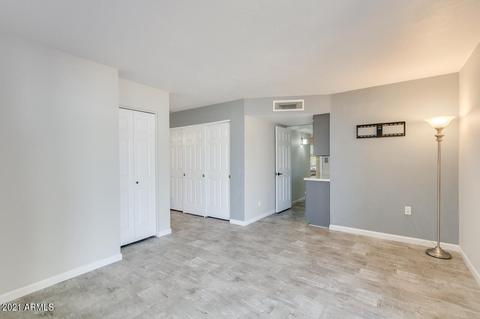 4652 W Juniper Ave, Glendale, AZ 85306 photo 4