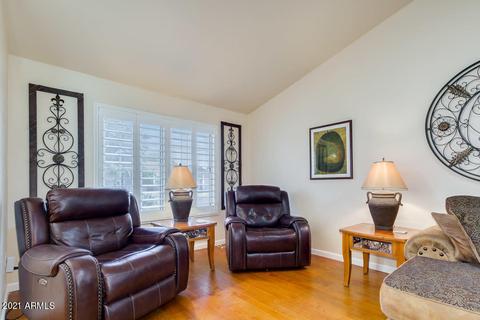 2206 E Sherri Dr, Gilbert, AZ 85296 photo 9