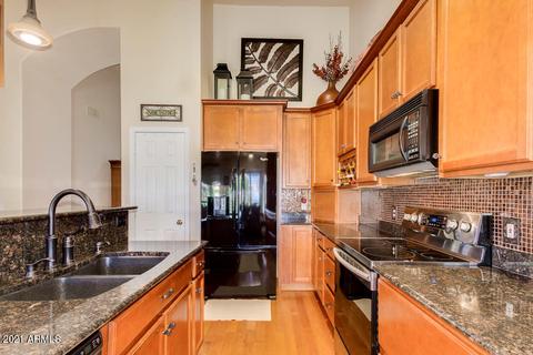 2206 E Sherri Dr, Gilbert, AZ 85296 photo 14