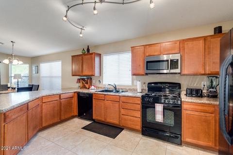 4203 E Sandy Way, Gilbert, AZ 85297 photo 22