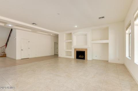2924 E Comstock Dr, Gilbert, AZ 85296 photo 12
