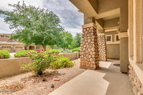 2924 E Comstock Dr, Gilbert, AZ 85296 photo 4