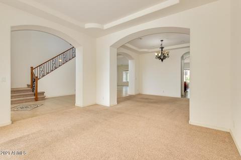 2924 E Comstock Dr, Gilbert, AZ 85296 photo 9
