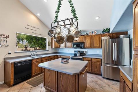 1394 E Toledo St, Gilbert, AZ 85295 photo 7