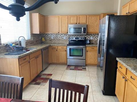 3374 E Santa Fe Ln, Gilbert, AZ 85297 photo 3