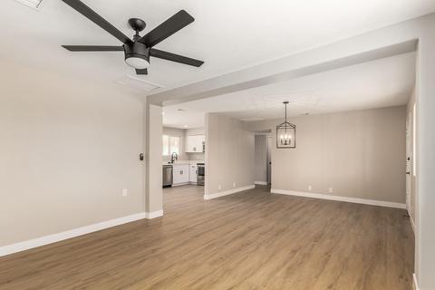 427 Euclid Ave, Phoenix, AZ 85042 photo 6