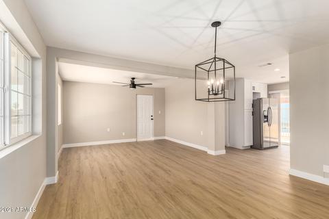427 Euclid Ave, Phoenix, AZ 85042 photo 4