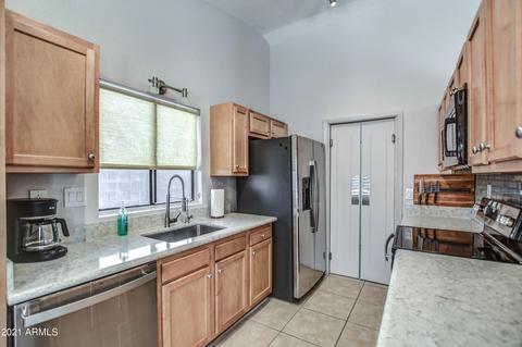 3020 E Bremen St, Phoenix, AZ 85032 photo 9