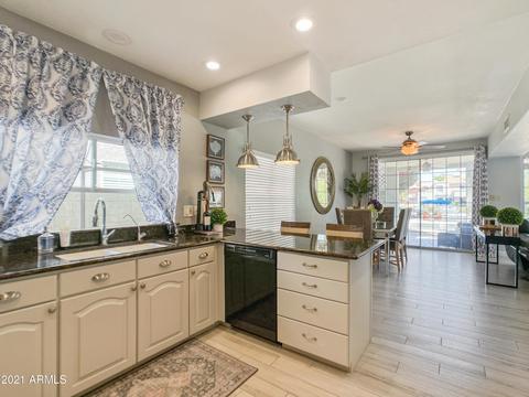 1302 W Windrift Way, Gilbert, AZ 85233 photo 15