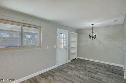 3134 N 38th Dr, Phoenix, AZ 85019 photo 9