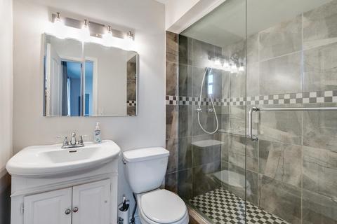 4026 E Windrose Dr, Phoenix, AZ 85032 photo 7