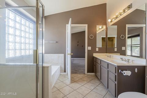 514 E Kyle Ct, Gilbert, AZ 85296 photo 25