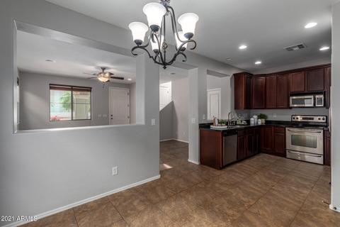 2877 S Key Biscayne Dr, Gilbert, AZ 85295 photo 10