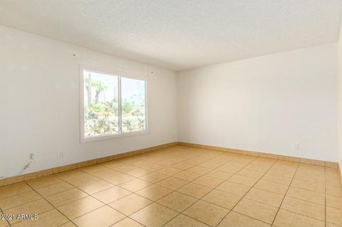 3220 W Echo Ln, Phoenix, AZ 85051 photo 4