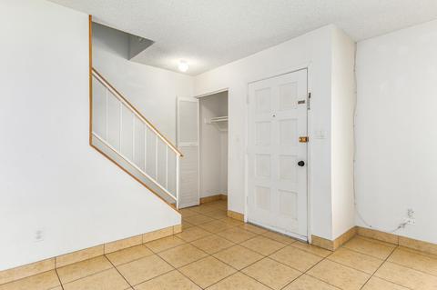 3220 W Echo Ln, Phoenix, AZ 85051 photo 3