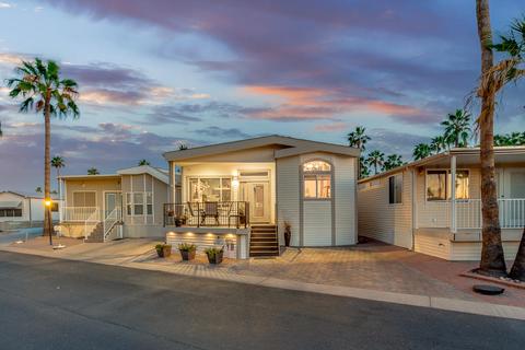 911 Douglas Rd, Mesa, AZ 85205 photo 2