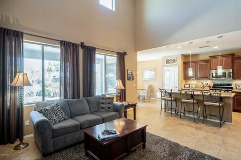 4329 S Squires Ln, Gilbert, AZ 85297 photo 8