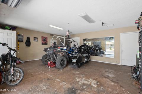 2929 E Oraibi Dr, Phoenix, AZ 85050 photo 26