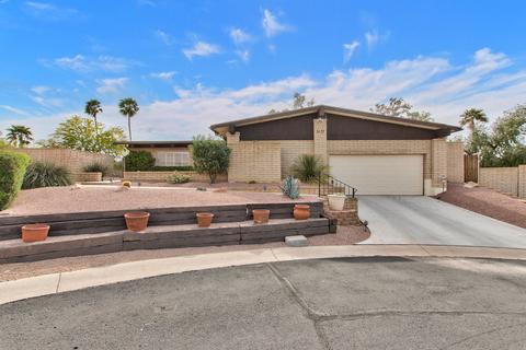 3137 E Malapai Dr, Phoenix, AZ 85028 photo 2