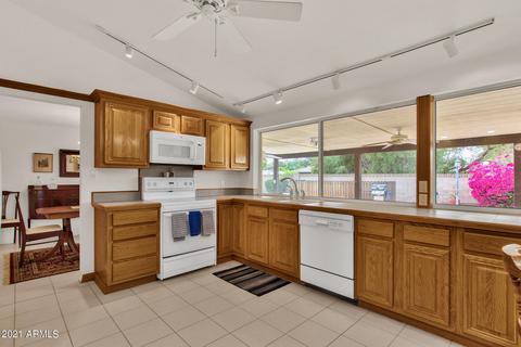 3137 E Malapai Dr, Phoenix, AZ 85028 photo 14