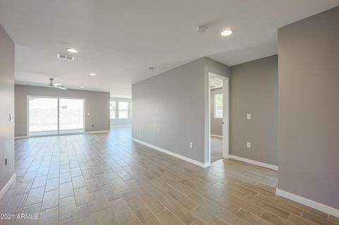 2638 E Jones Ave, Phoenix, AZ 85040 photo 5
