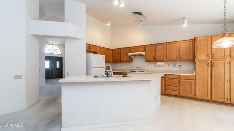998 E Divot Dr, Tempe, AZ 85283 photo 2