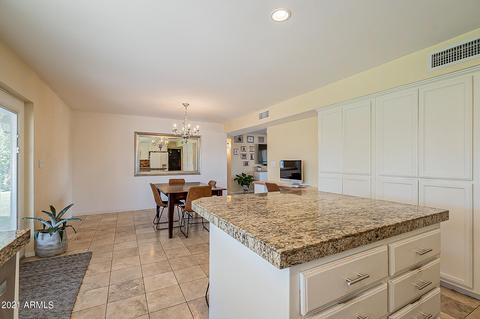 3428 E Laurel Ln, Phoenix, AZ 85028 photo 11