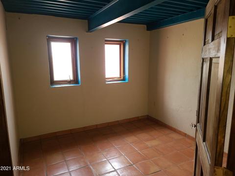 516 E Kachina Trl, Phoenix, AZ 85042 photo 14