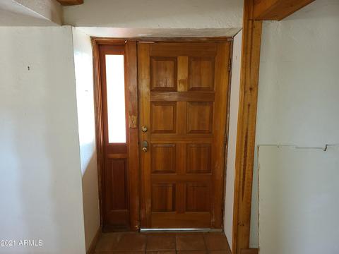 516 E Kachina Trl, Phoenix, AZ 85042 photo 5