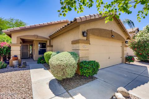 3915 E Renee Dr, Phoenix, AZ 85050 photo 2