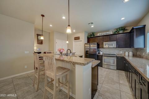 8227 S 4th Ln, Phoenix, AZ 85041 photo 2