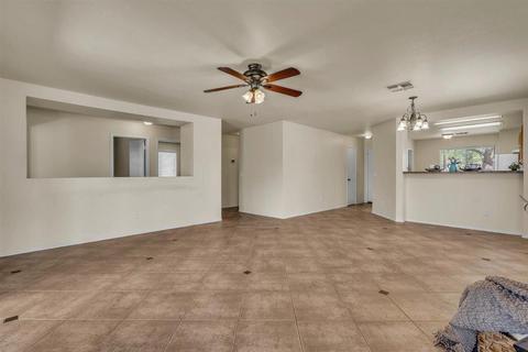 5743 E Flossmoor Cir, Mesa, AZ 85206 photo 4