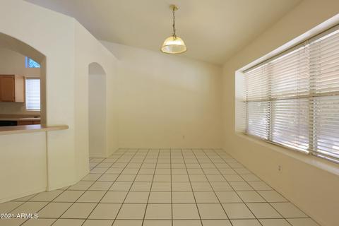 348 E Appaloosa Ct, Gilbert, AZ 85296 photo 11