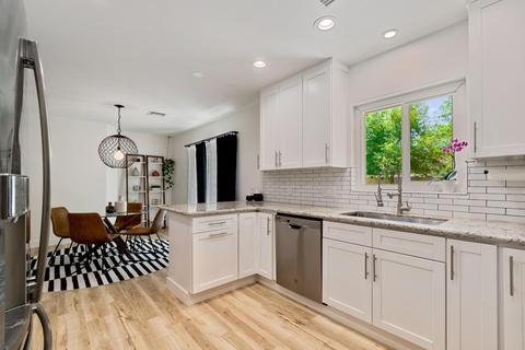 1423 E Berridge Ln, Phoenix, AZ 85014 photo 7