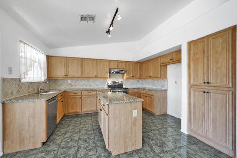 815 E Audrey Ln, Phoenix, AZ 85022 photo 12