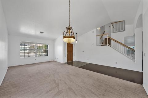 815 E Audrey Ln, Phoenix, AZ 85022 photo 8