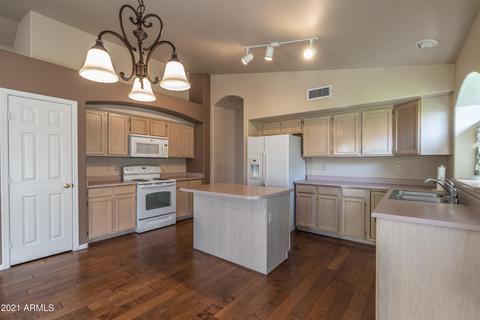 4469 E Verbena Dr, Phoenix, AZ 85044 photo 5
