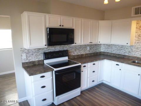 453 E Mark St, Benson, AZ 85602 photo 5