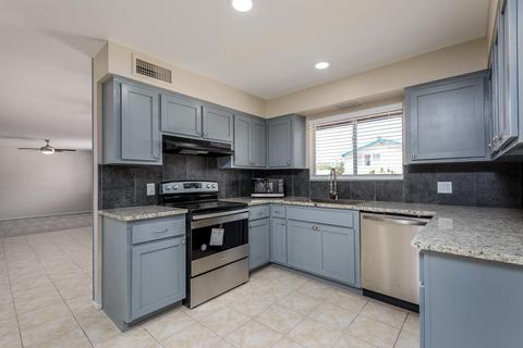 2209 Everett Dr, Phoenix, AZ 85022 photo 8