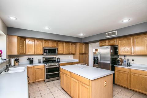 1434 E Spur Ave, Gilbert, AZ 85296 photo 5