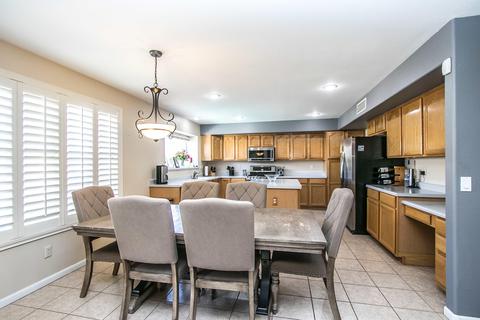 1434 E Spur Ave, Gilbert, AZ 85296 photo 9